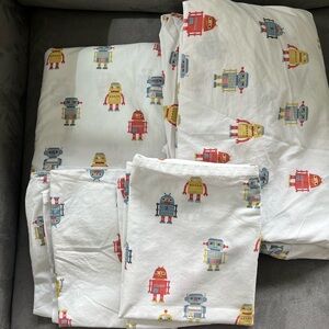 Crate & Barrel Robot Sheets, Queen